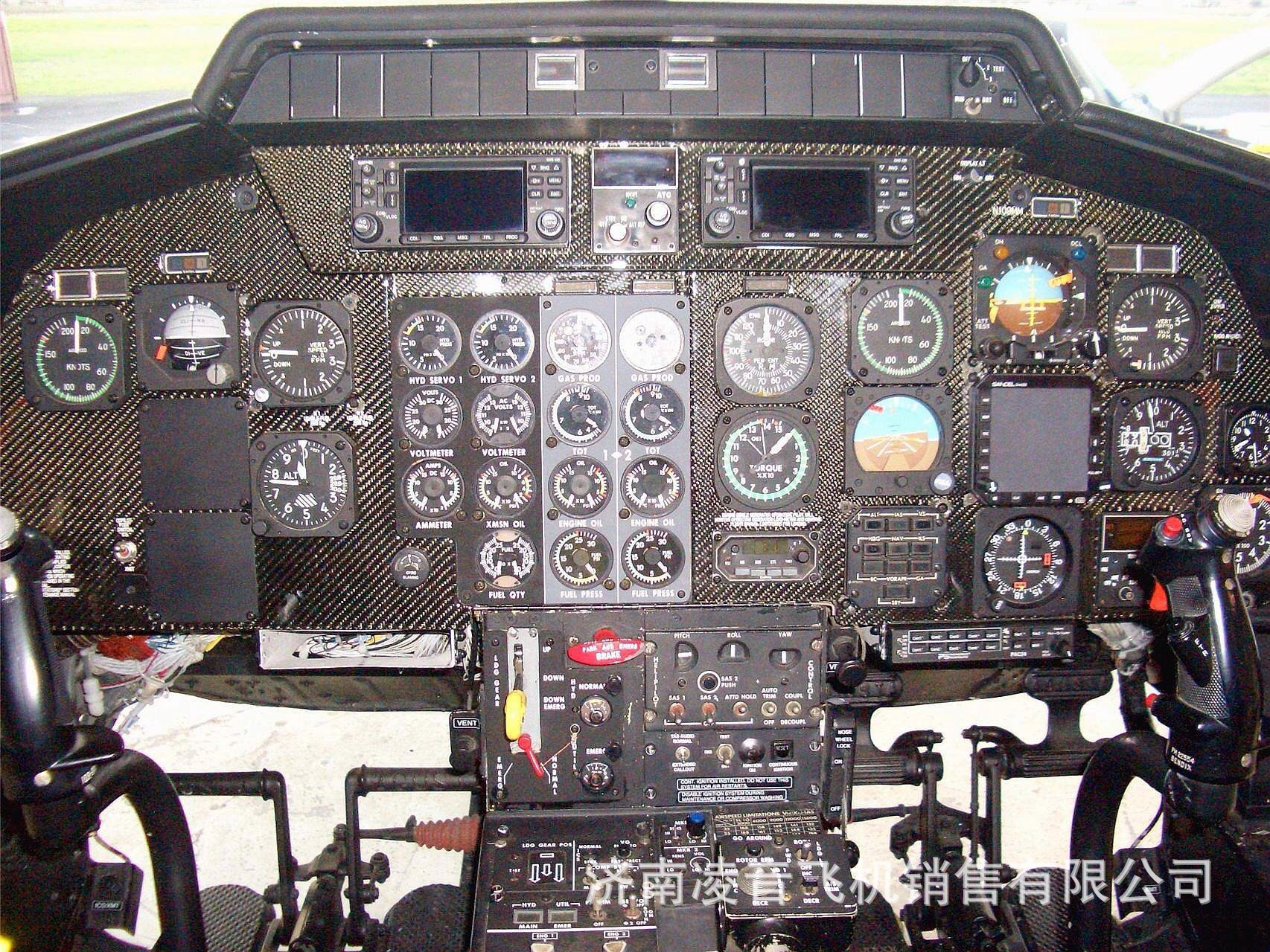 ����˽�˷ɻ����� 82��AGUSTA����˹��A109A IIֱ�������ۼ۸�