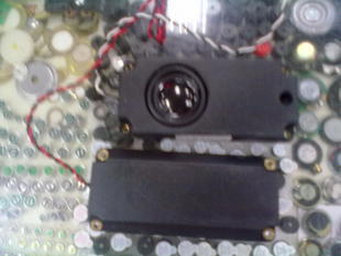 8欧姆 5W 塑料喇叭 液晶电视喇叭 扬声器 10*4.5*2CM 一对价