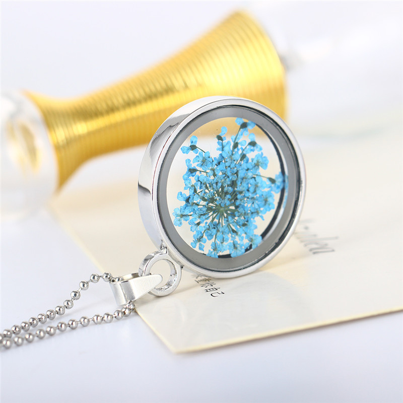 Plant Dried Flower Gypsophila Necklace Time Gemstone Handmade Glass Spherical Necklace display picture 9