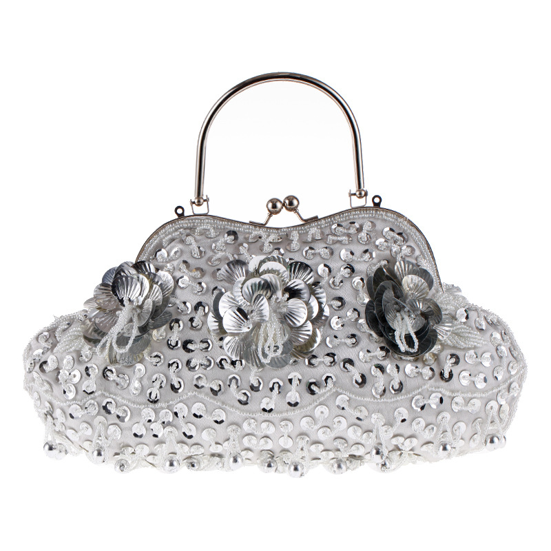 Vintage Traditional Craft Handmade Dinner Bag Exquisite Beaded Bag Women's Handbag display picture 20