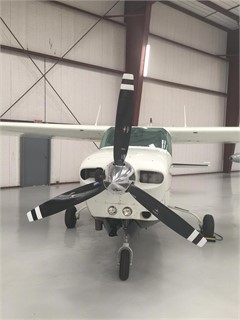 私人飞机 1980 210n赛斯纳涡轮 固定翼飞机