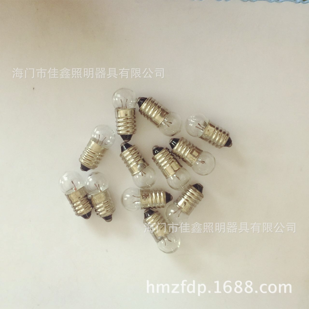 578778846686587743_副本