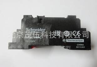 RXZE1M4C  ʩ�͵�  �^����� 4Z  RXZE1M4C