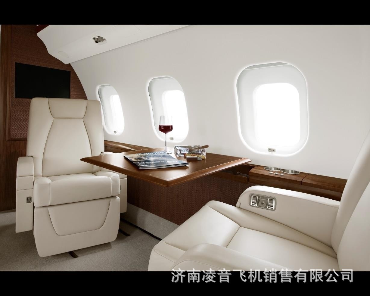 ����˽�˷ɻ����� �Ӱ͵�ȫ��쳵XRS����� �����������������