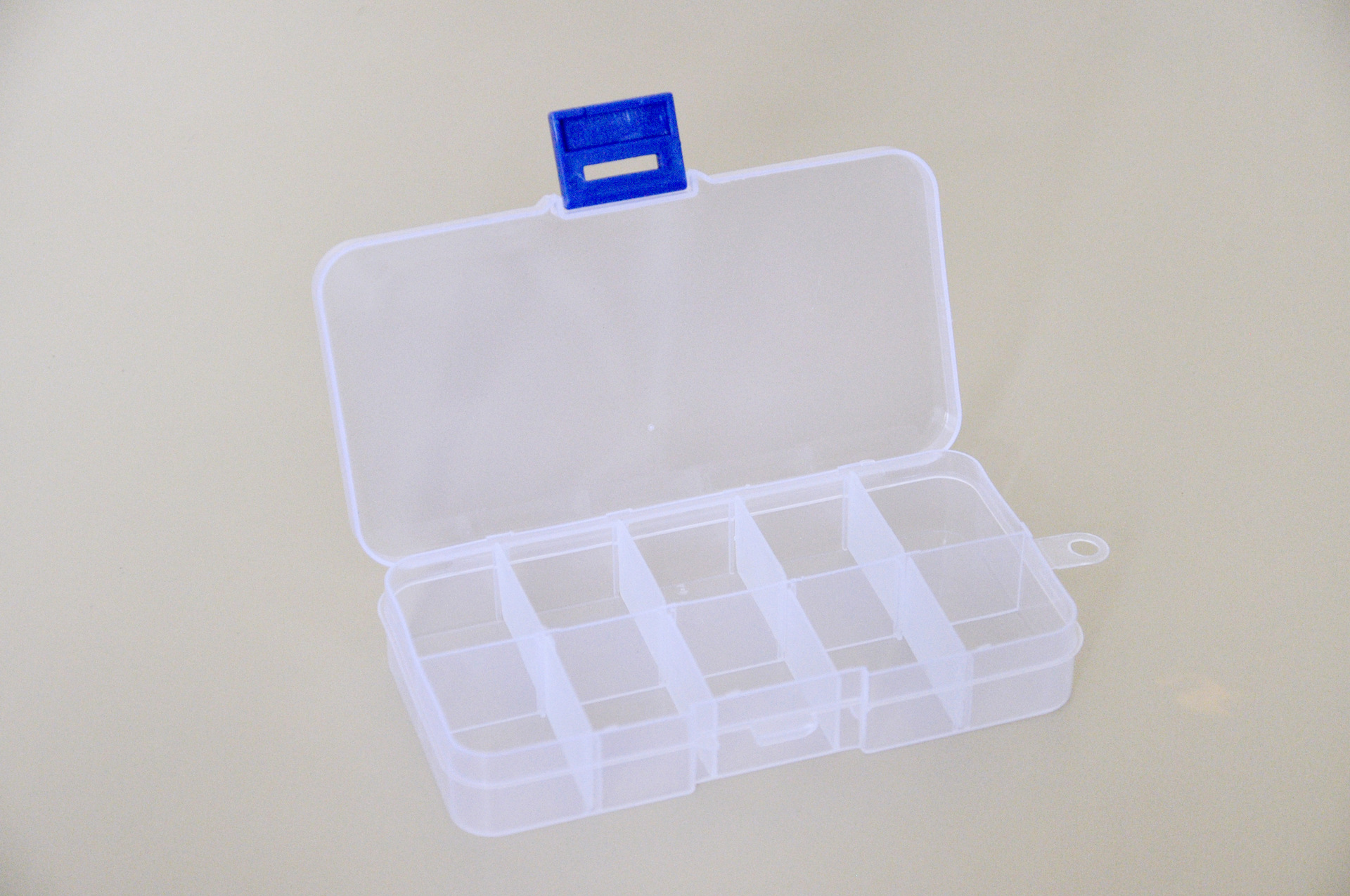 Compartment Plastic Desktop Storage Transparent Jewelry Packing Box display picture 2