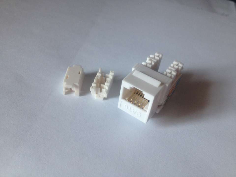 厂家供应 全新料 CAT6 六类信息模块　(Ｄ型模块）