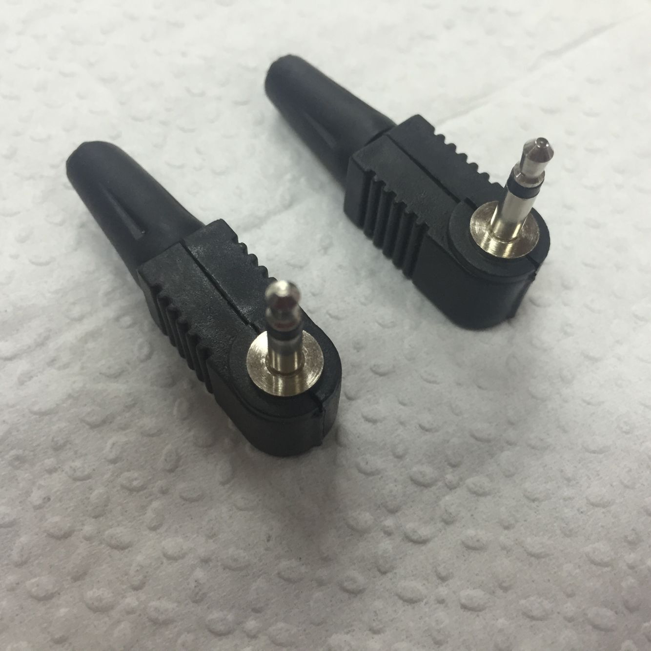 3.5单音装配弯头/3.5单声道音频弯头/3.5单音弯头塑胶装配