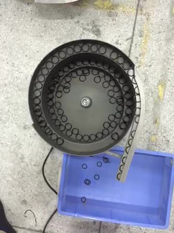 振动盘特氟龙带油橡胶密封圈走动视频