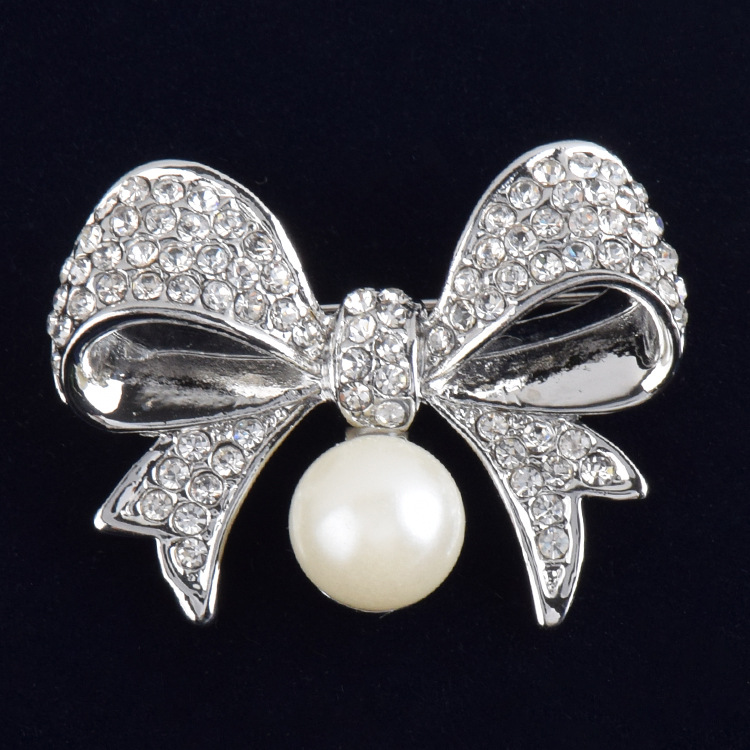 Fashion Bow Pearl Diamond Brooch for Women Simple Brooches and Pins New Clothes Corsage  Pin 