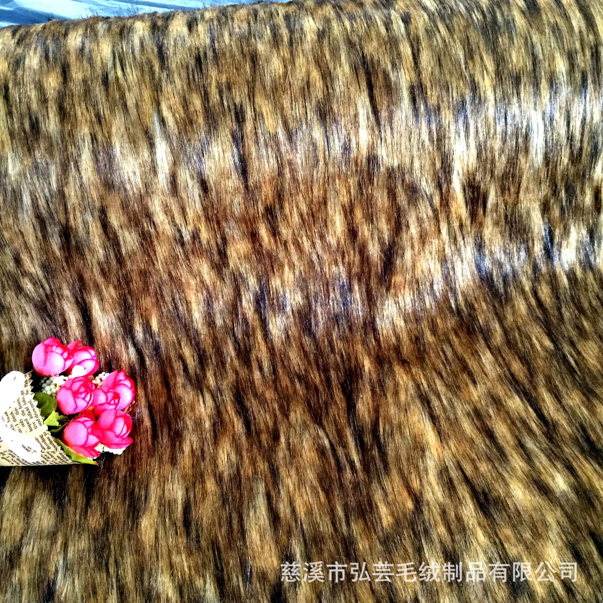 【供应】圆点提花仿狐狸毛 人造领子 长毛绒面料 高仿貉子毛