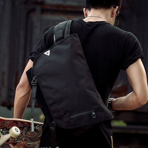 Crossbody Bag Men's Single Shoulder Bag Trend Brand Backpack Messenger Bag Large Capacity Cycling Deadlift Postal Bag Japanese Workwear Bag Customizable