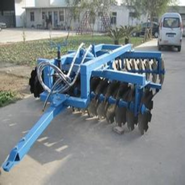 厂家供应32片重型圆盘耙1BZ 3.4圆盘耙拖拉是圆盘耙液压牵引耙