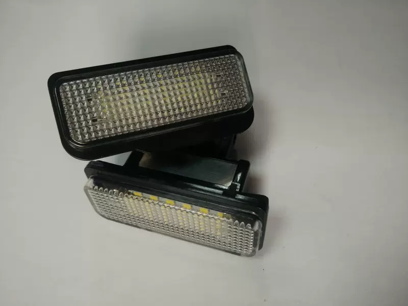 Подходит для Mercedes-Benz W203(5D) W211 W219 светодиодная подсветка номерного знака, сборка фонаря, оригинальное место