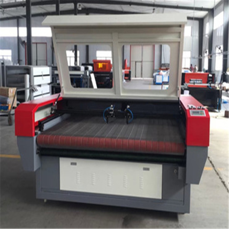 2507506262_144102563