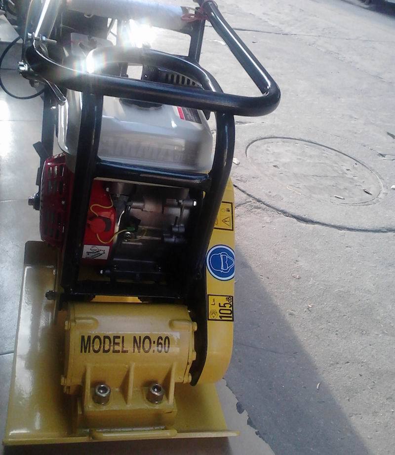C-60汽油平板打夯 回填夯实 夯实机 振动打夯机 广州振动夯实机