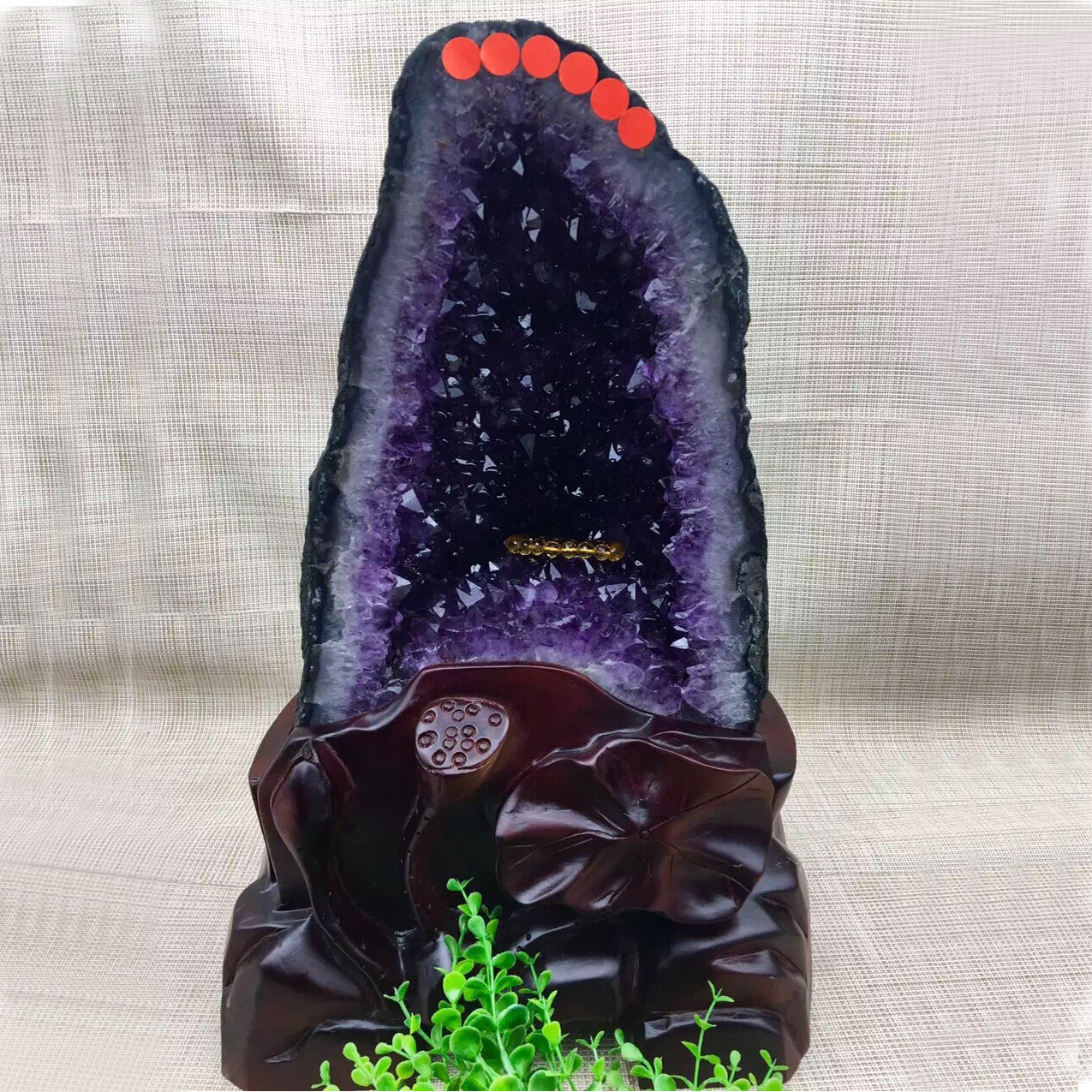 organic high quality natural ore with amethyst