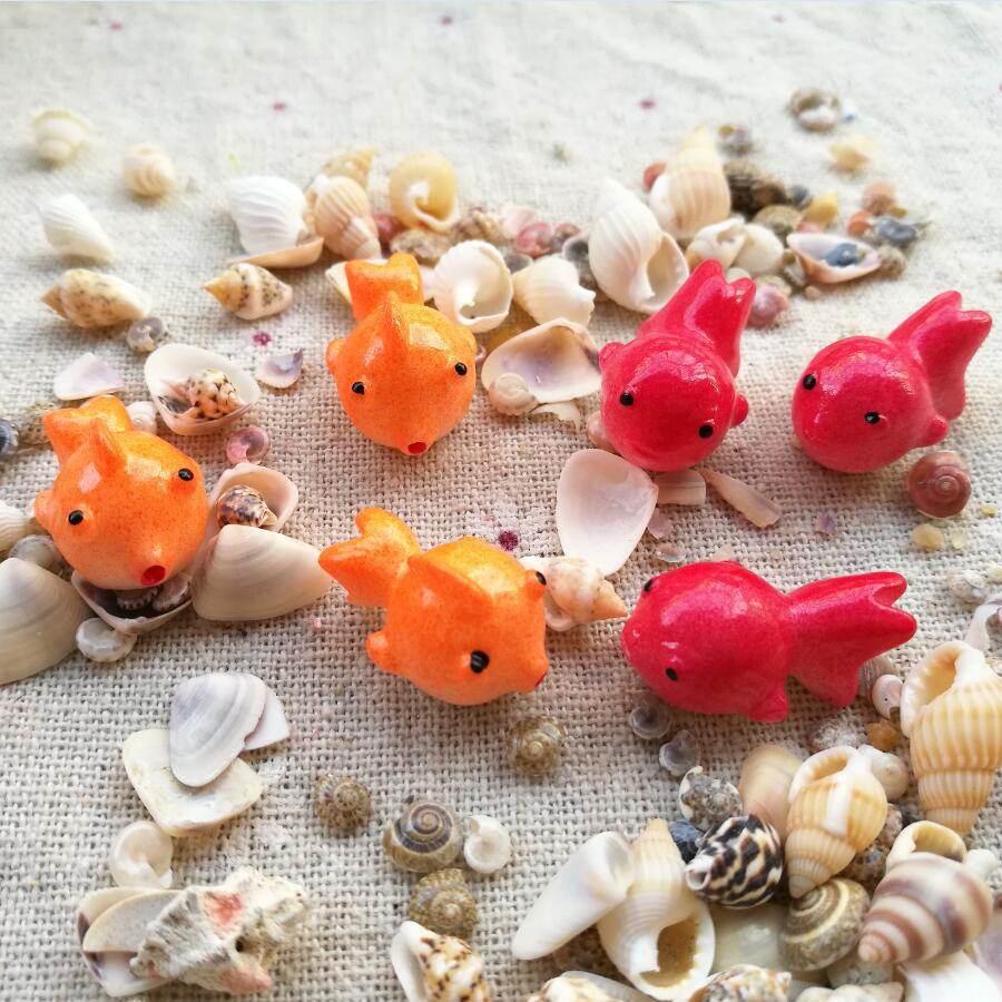 Moss micro-landscape ornaments Resin small fish cartoon ornaments…