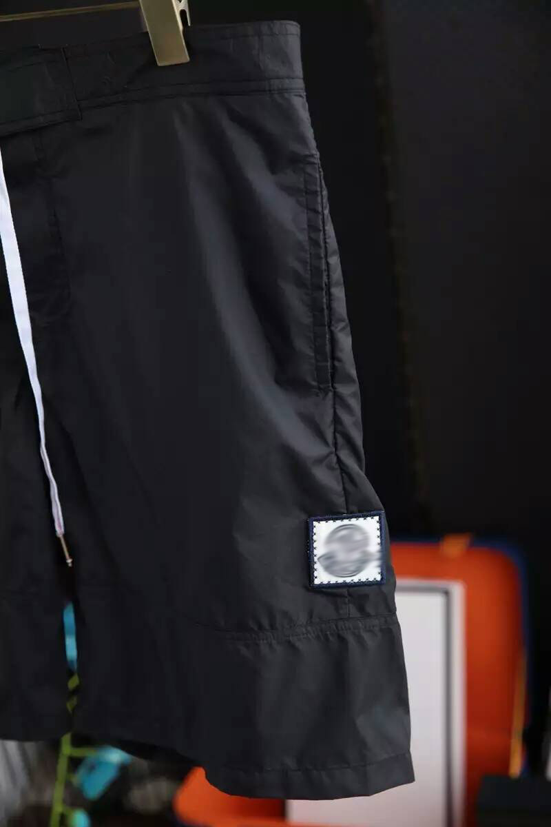 mmexport1466526799636