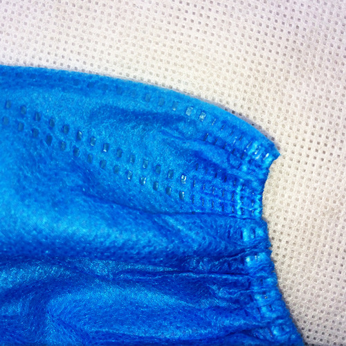 550g disposable shoe covers super thickened non-woven shoe covers for home wholesale breathable dustproof anti-slip wear-resistant foot covers