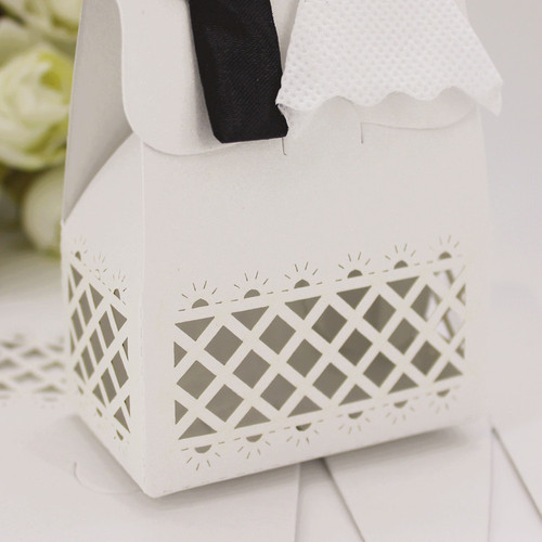 European-style wedding groom and bride's candy box, wedding return gift, creative laser engraved dress candy box, handmade