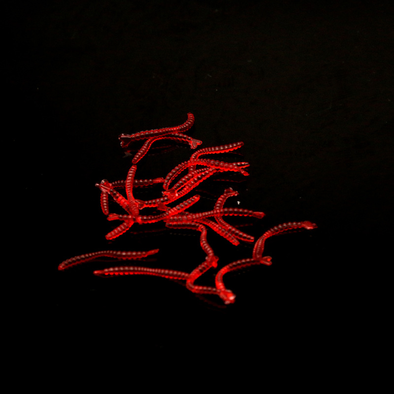 Factory direct supply of freshwater simulation red worms with fishy bait 2cm soft bait Luya bait bulk bait soft worm bait 4