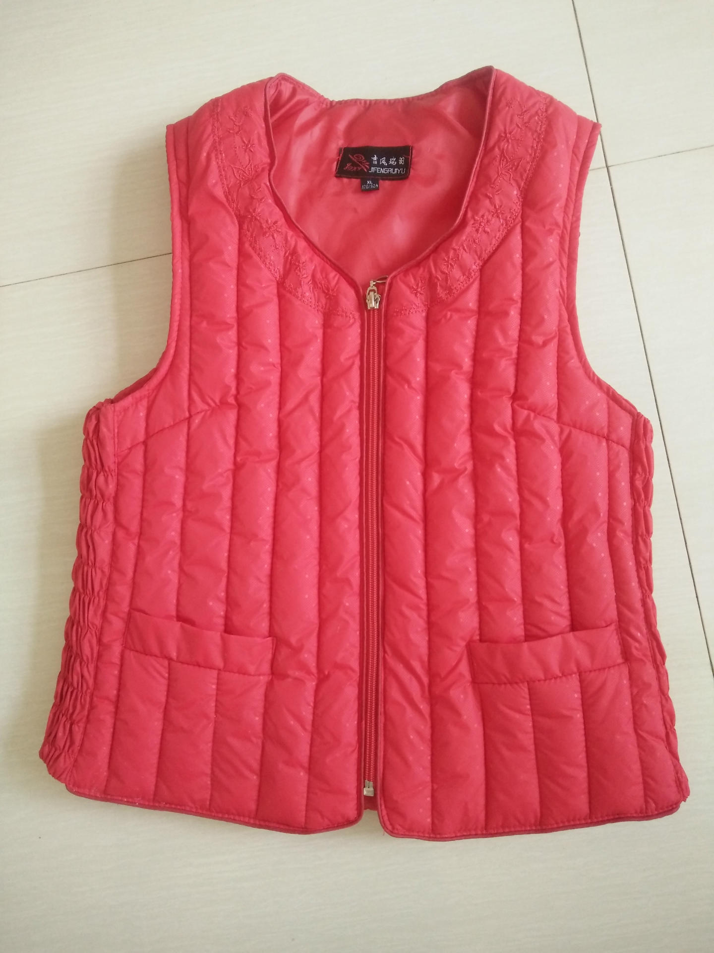 Gilet femme en Nisi filature - Ref 3434828 Image 26