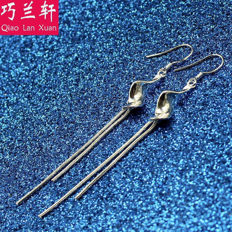 巧兰轩气质女耳环夸张扭片婉转小水波流苏耳坠韩国版女款饰品批发