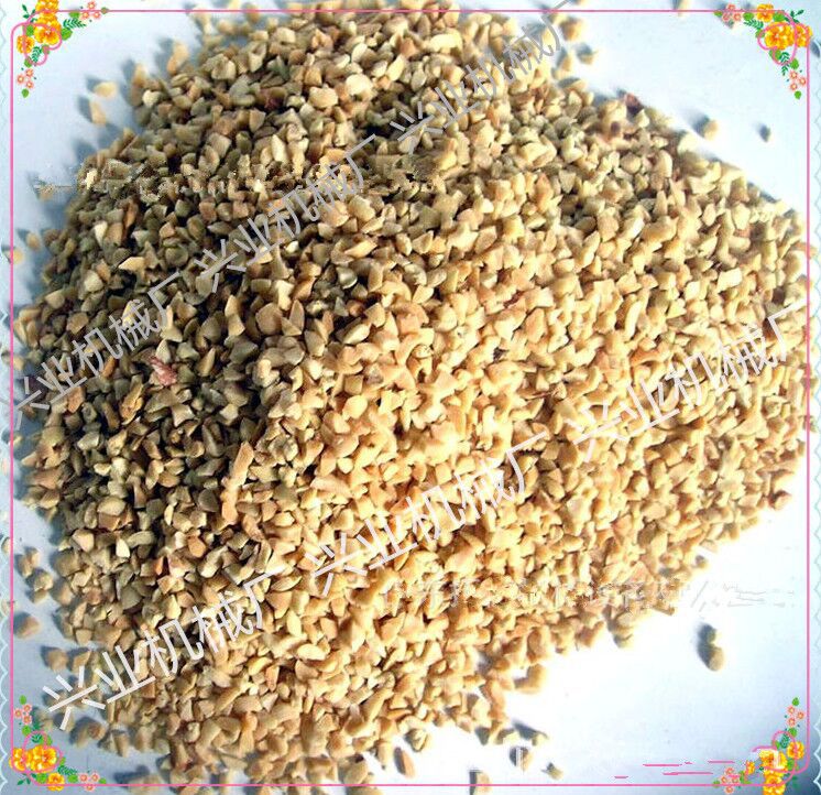 杂粮熟花生米电动破碎机 玉米扎胚机价格