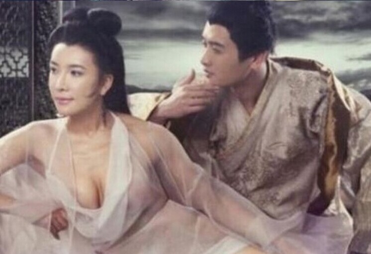 2948918673_474197130