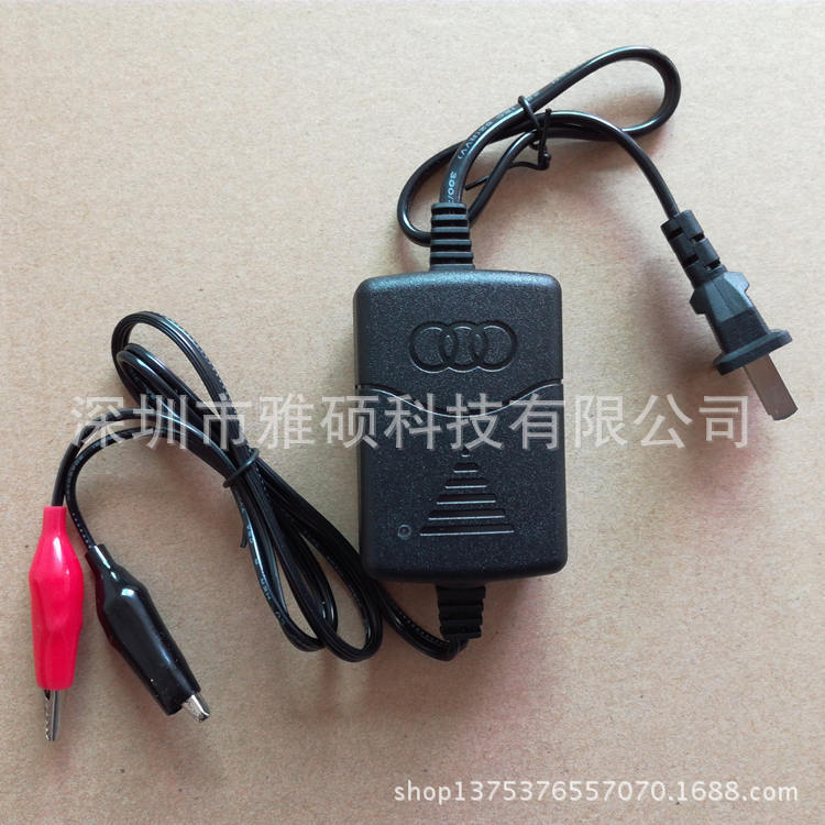 外贸热销 12V铅酸蓄电池充电器 全自动智能电瓶充电机 爆款