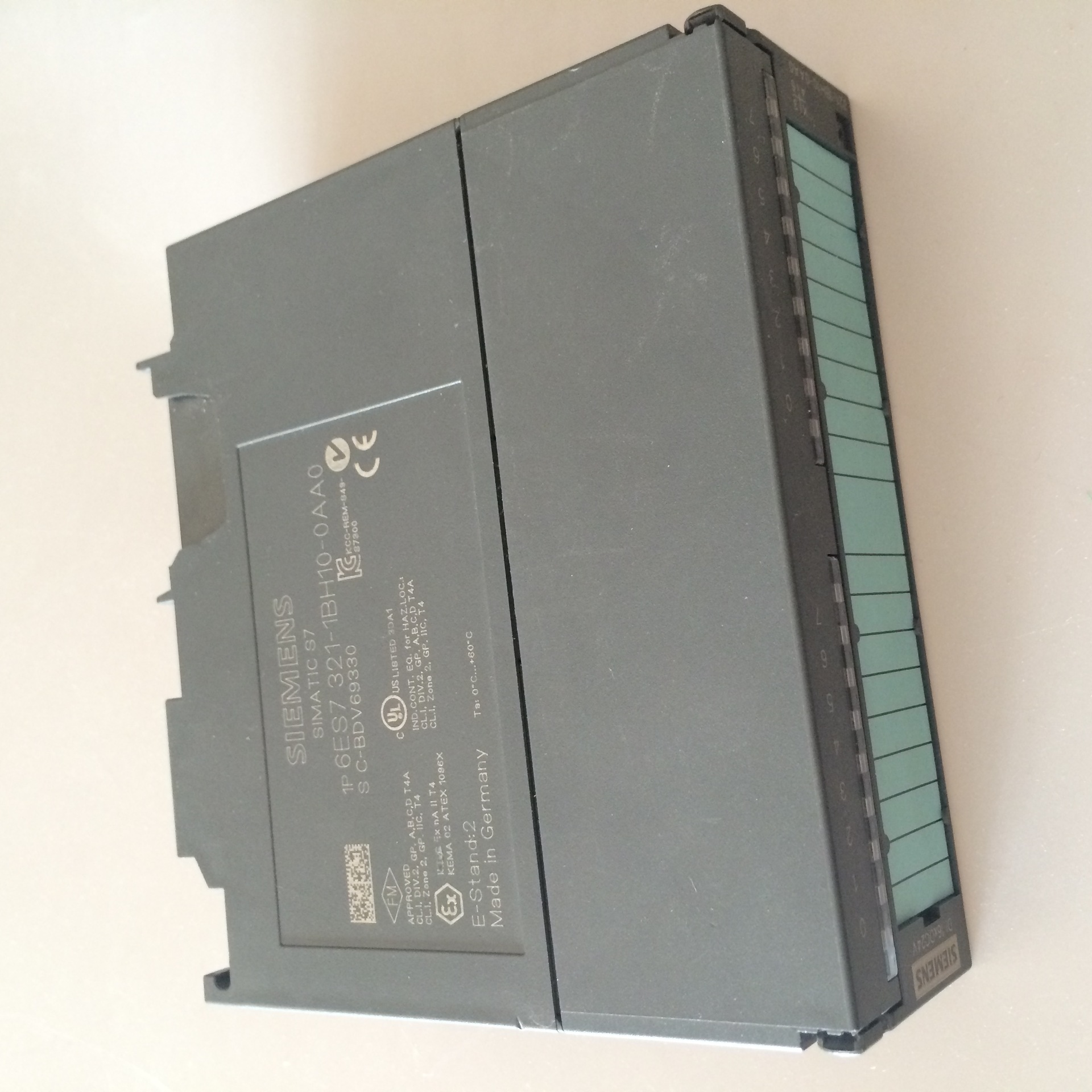 ԭװ S7-300 PLC SM322 6ES73221 6ES7 322-1HH01-4AA1