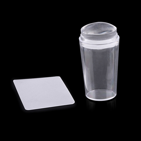 Silicone seal for manicure