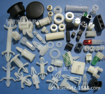 【自産直銷】鉚釘間隔柱 尼龍兩頭隔離柱 電路板PCB板隔離柱