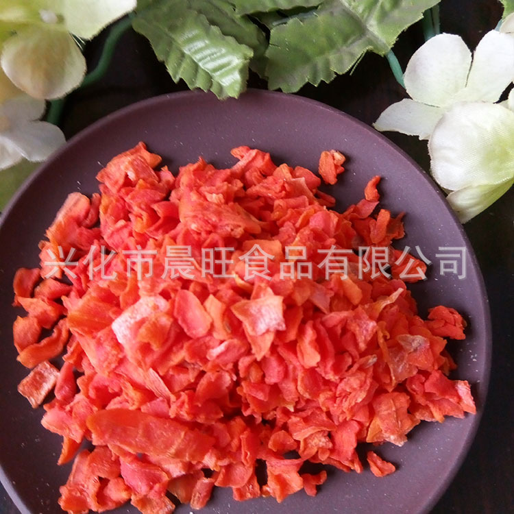 兴化脱水蔬菜全解析：从香葱加工到胡萝卜粒批发的产业密码
