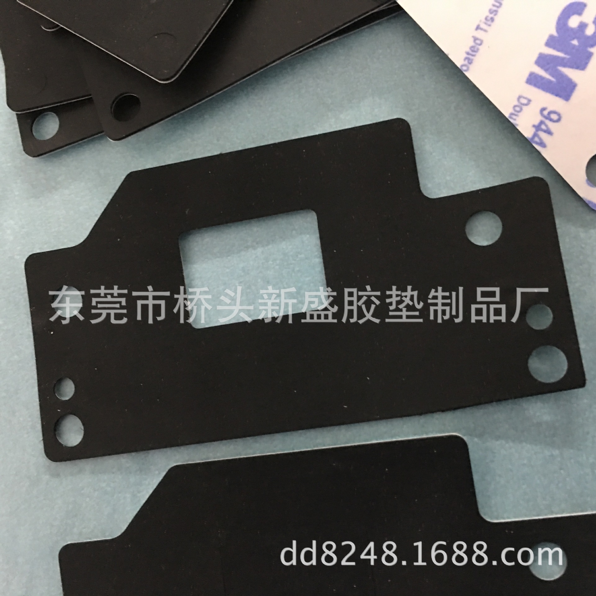 厂家直销自粘EVA网格冲型垫硅胶橡胶垫片圆形EVA脚垫带背胶