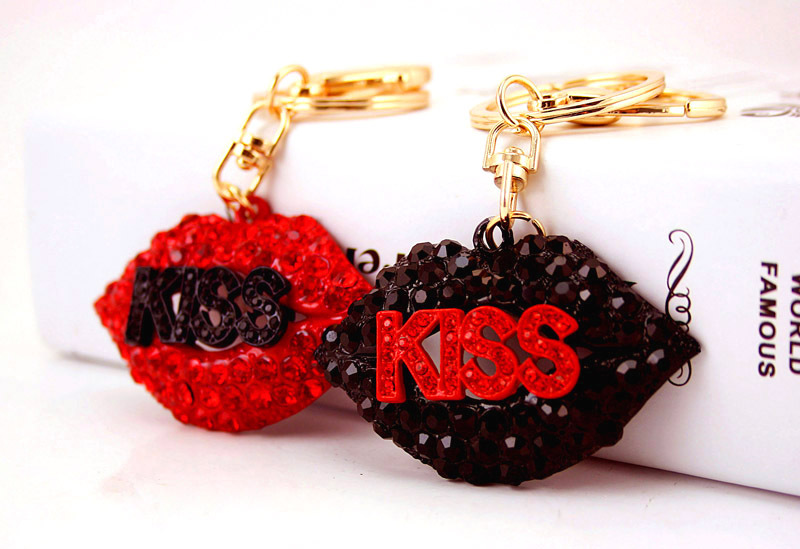 45g Weight Alloy, Metal Material Cartoon Pattern Unisex Gender Red, Black Color Korean Fashion Exquisite Sexy Red Lips Key Chain Pendant 1