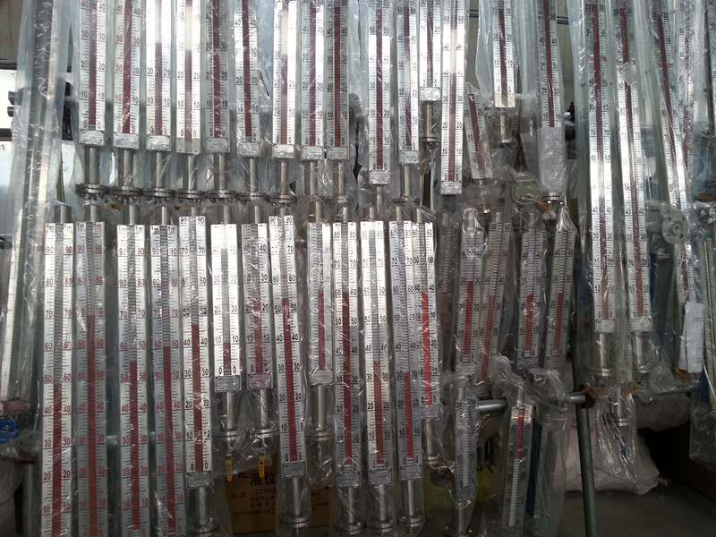 侧装式磁翻板液位计 防腐型顶装式磁性浮子液位计带上下限位报警