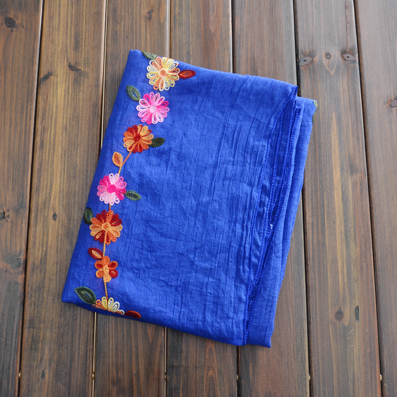 Yunnan viajes estilo artístico algodón y lino bufanda bordada bufanda mujer primavera y verano hilo de seda bordado protector solar chal Toalla de playa