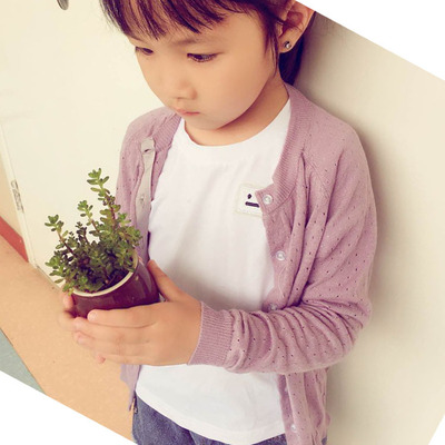 2020 Spring and summer new pattern girl Sweater Solid Easy Air-conditioned shirt Children Thin section Cardigan
