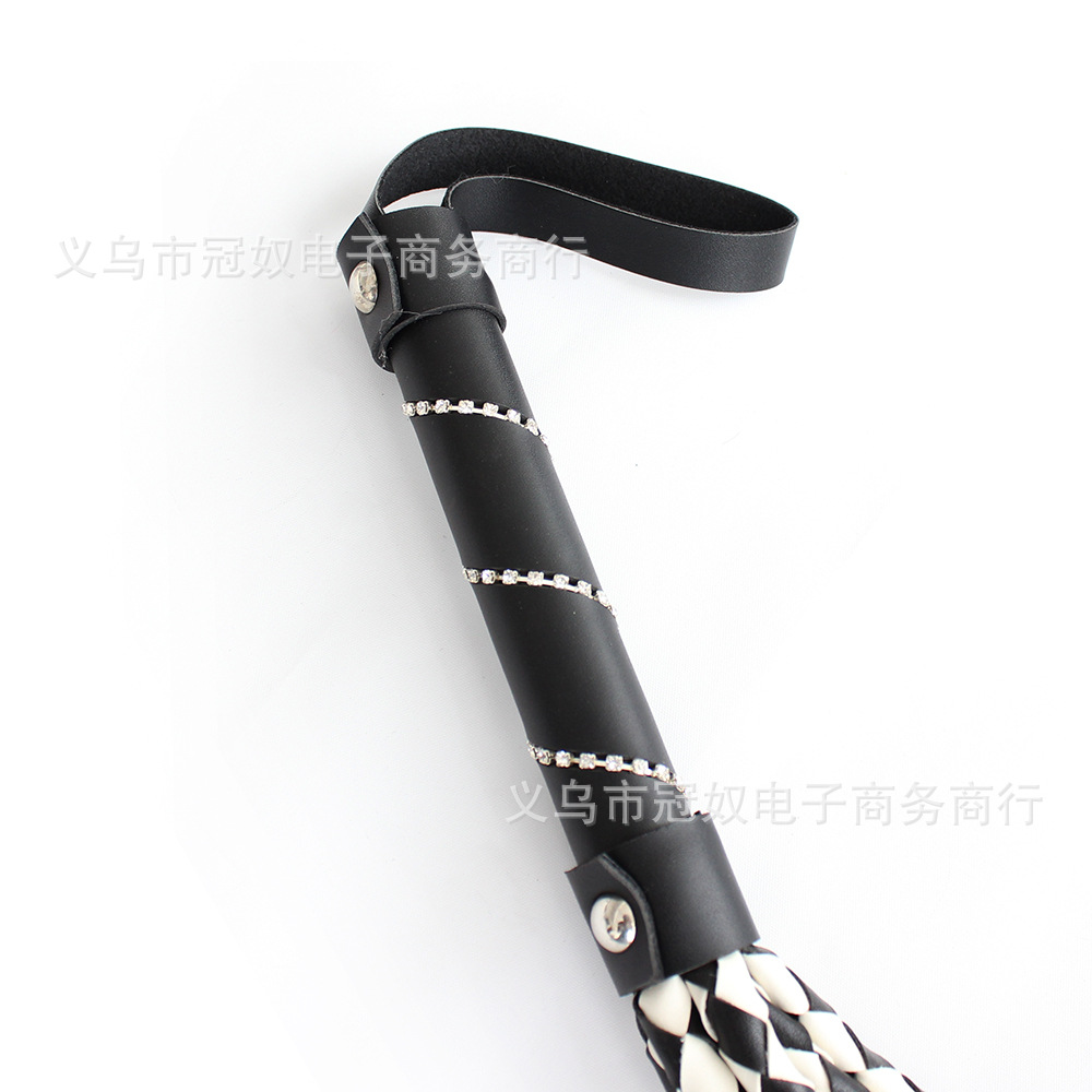 成人性用品批发黑色皮鞭道具 多色蛇皮鞭情趣重口味玩具调教鞭子-阿里巴巴