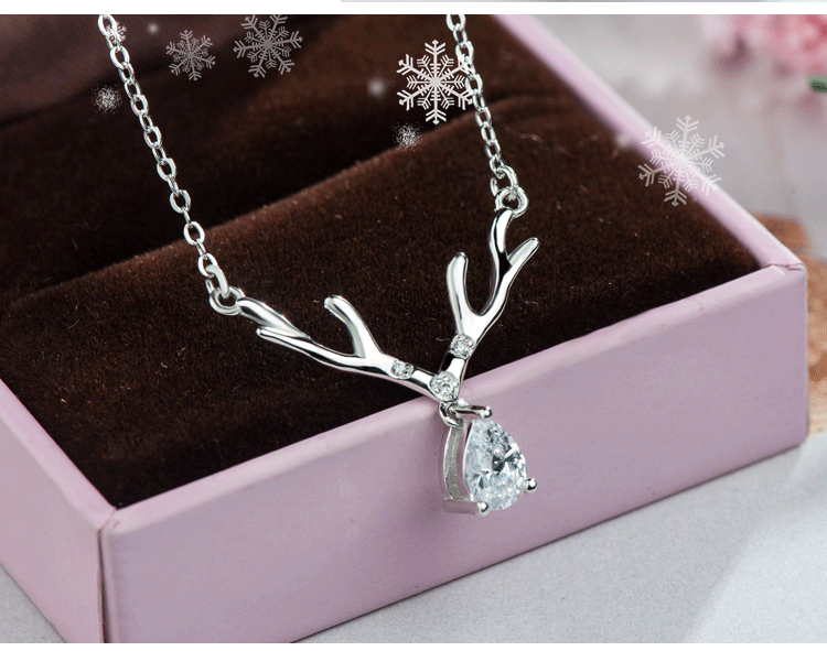 Christmas Deer Pendant Necklace