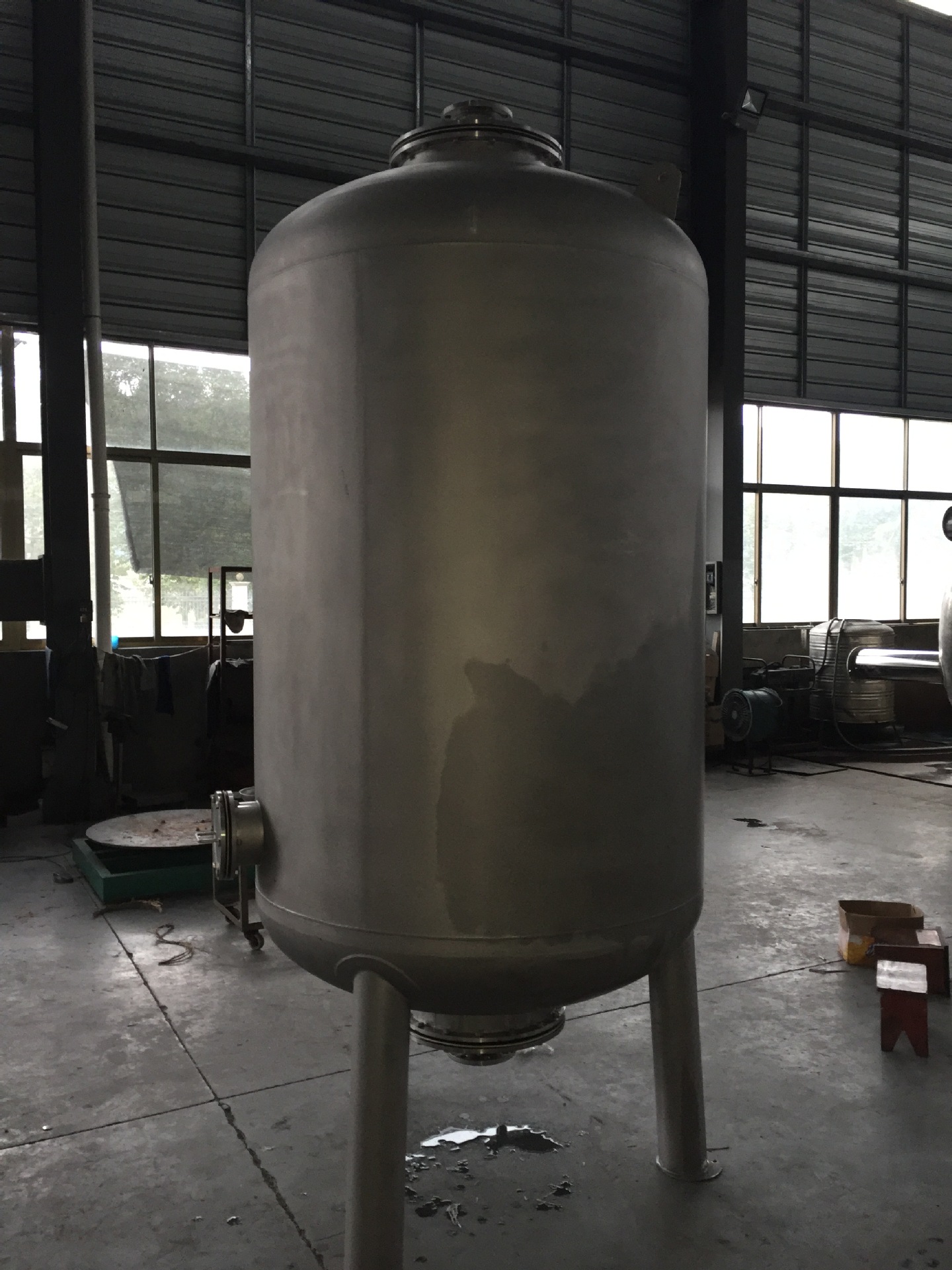 Φ1200*1500直桶高度 不锈钢SS304机械过滤器 配ABS布水器