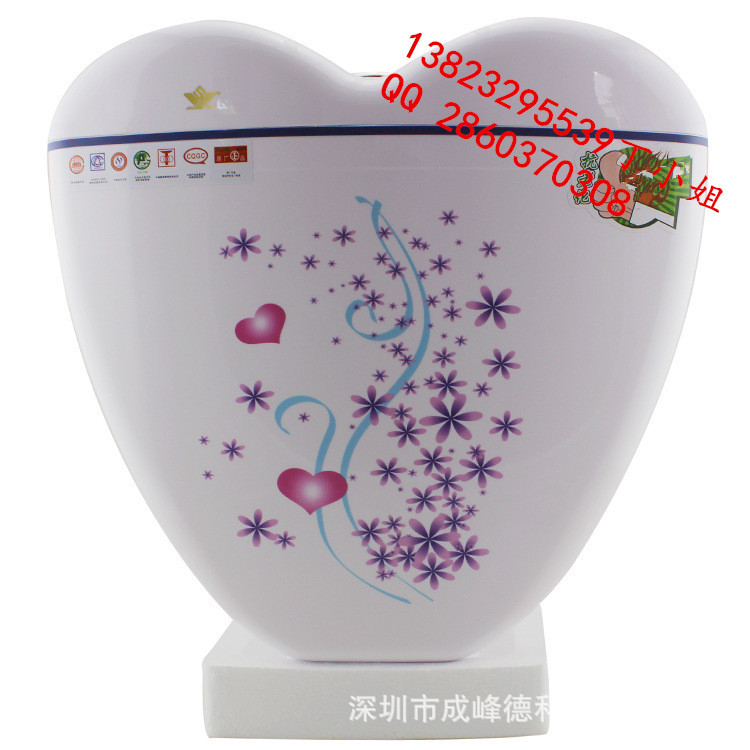 1566060631_1989600173