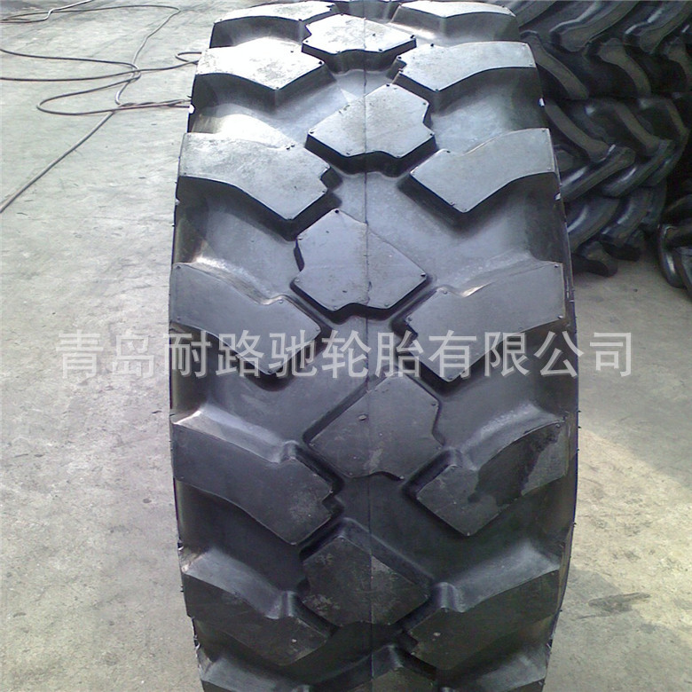 秋收 10.0/75-15.3 越野花纹 联合收割机轮胎