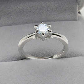 厂家批发韩国个性六爪单钻锆石戒指 情侣对戒求婚戒女W103