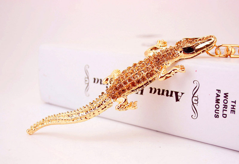 39g Weight Alloy, Metal Material Animal Pattern Unisex Gender  Alloy Alligator Car Keychain 1