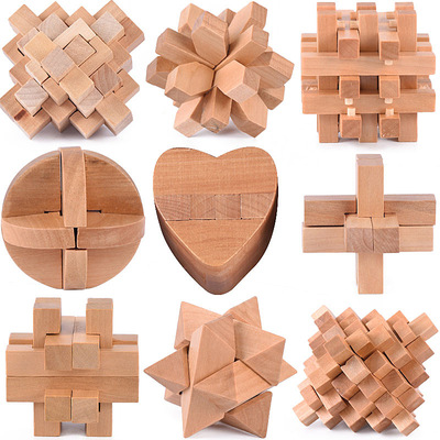 九件套装成人益智解压儿童榉木拆装玩具孔明锁解锁环扣九连环