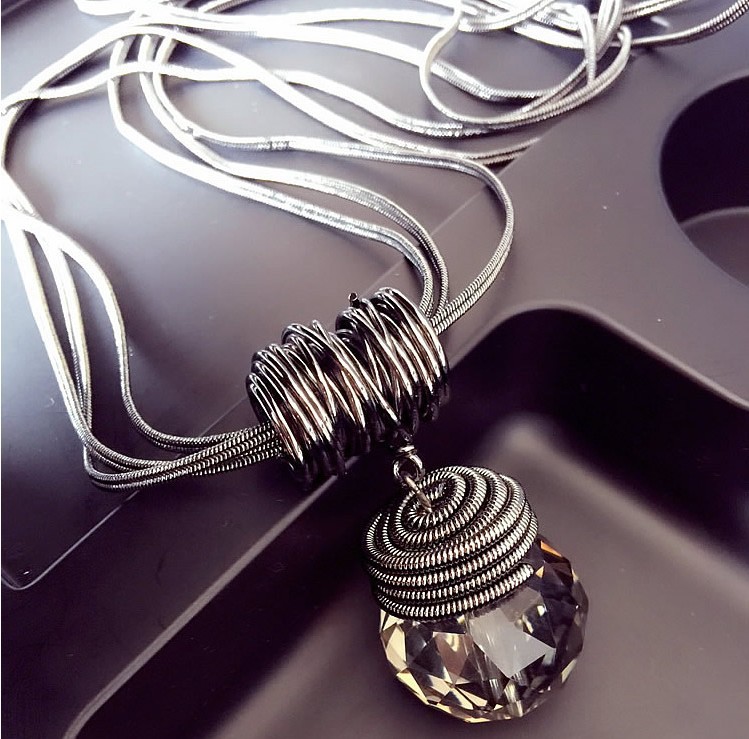 2510088887_491833675