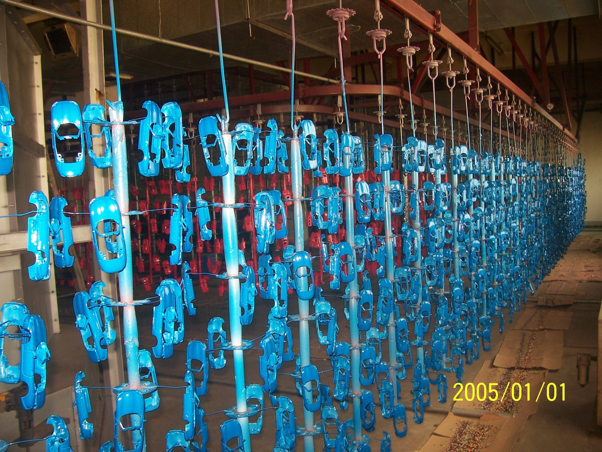 提供凤岗喷粉加工、凤岗喷油加工、烤漆加工