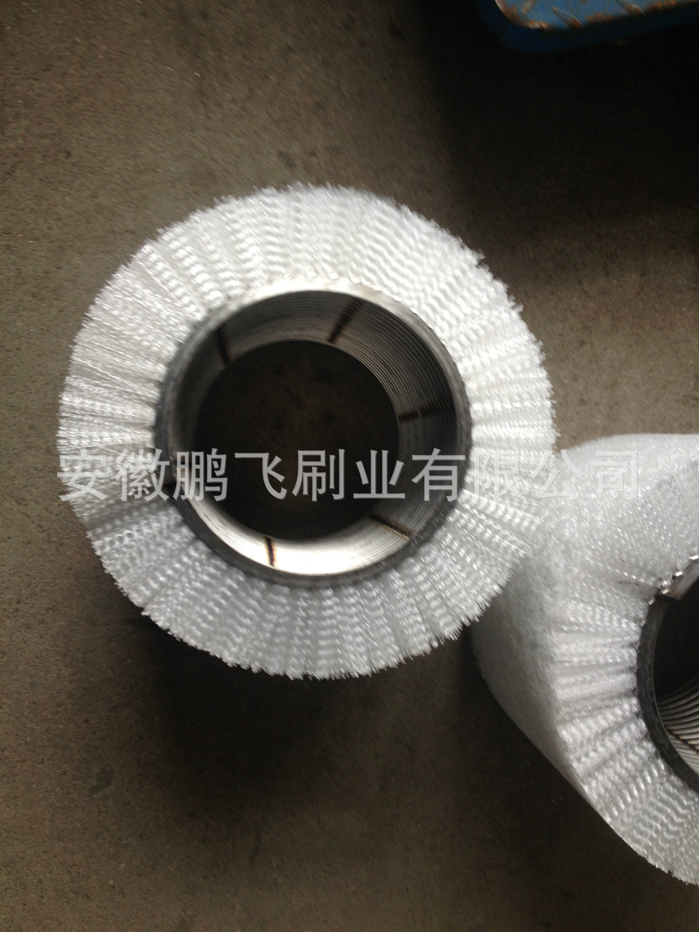 冶金钢铁预处理线毛刷 耐腐蚀清洗毛刷辊 双钢带毛刷 钢丝毛刷